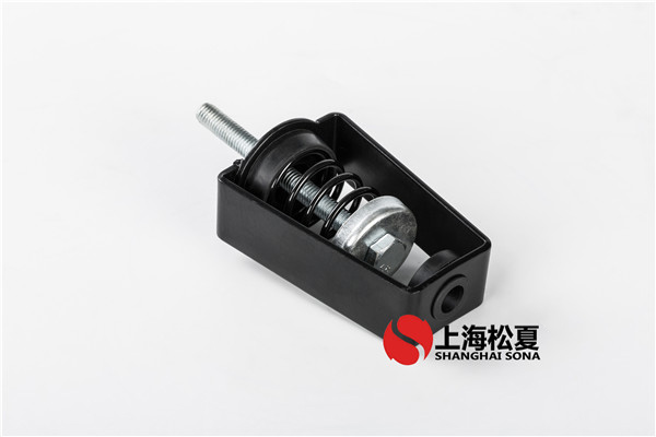 安裝動臂彈簧減震器時必須注意什么？